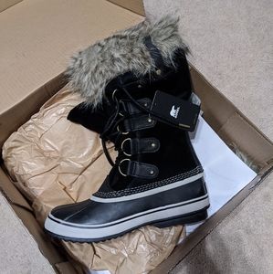 Sorel Joan of Arctic Boots